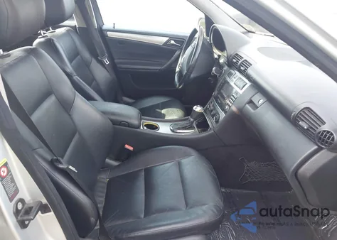 2006 Mercedes-Benz C 230 Sport from USA, damaged, VIN WDBRF52H56F743506